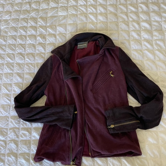 Monrow Women's Burgundy purple bomber  Jacket - Picture 1 of 5